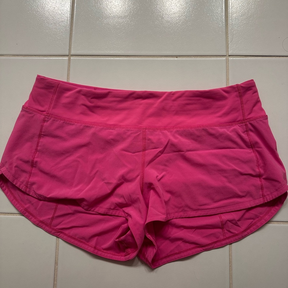 Sonic Pink Low Rise 2.5’’ Speed Ups size 8